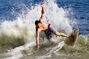 开云体育官方网站-职业球员休赛期训练内容是否科学，职业球员训练时间